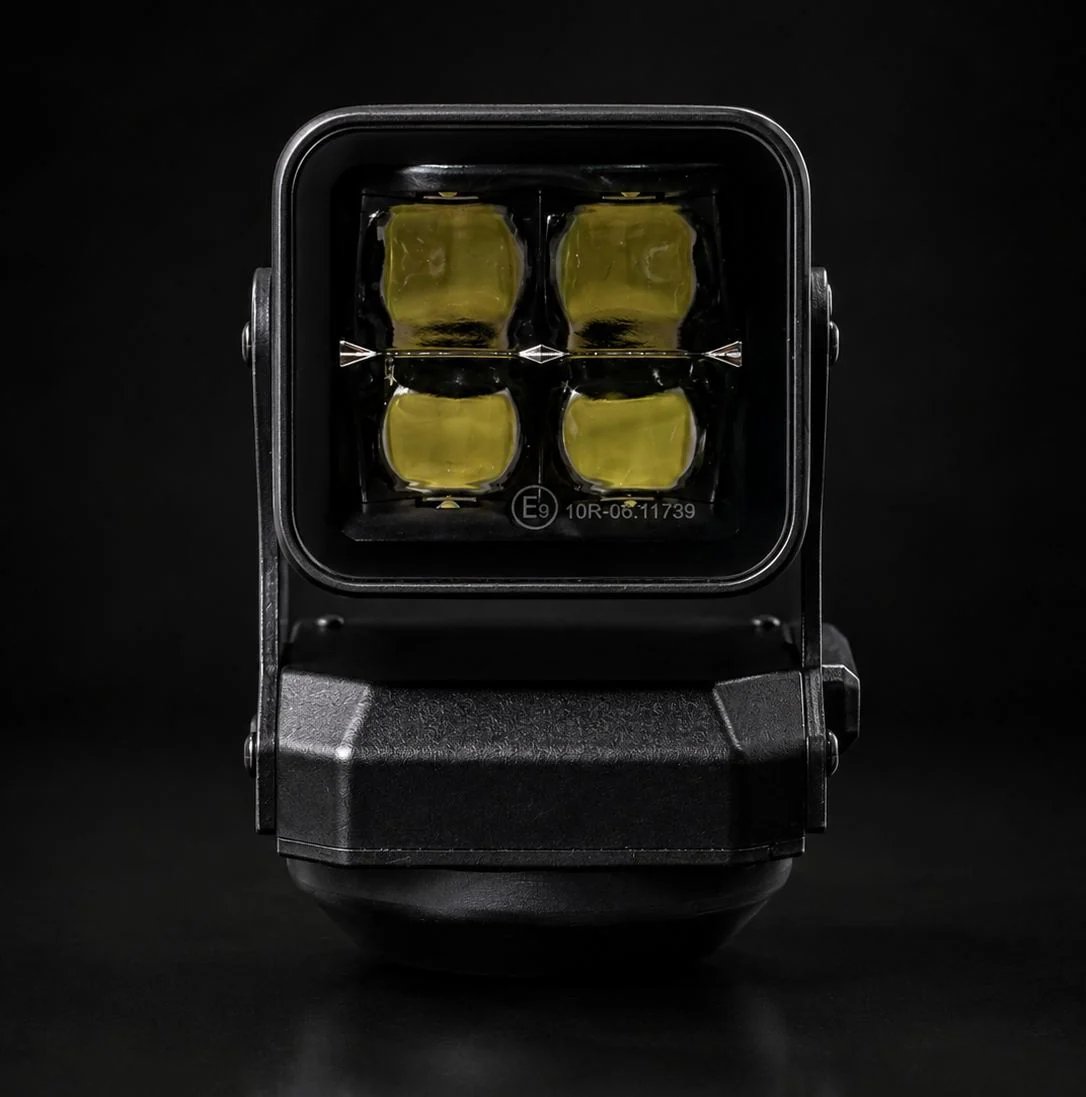Remote rotating spotlight