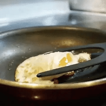 Grip flip tong and spatula cooking demonstration