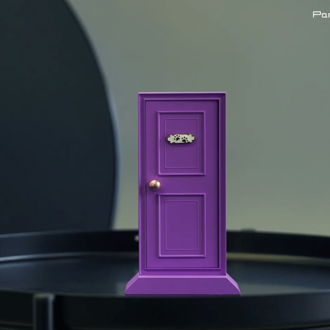 Door night light on tabletop