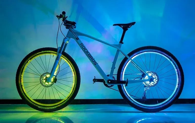 Night riding safety light