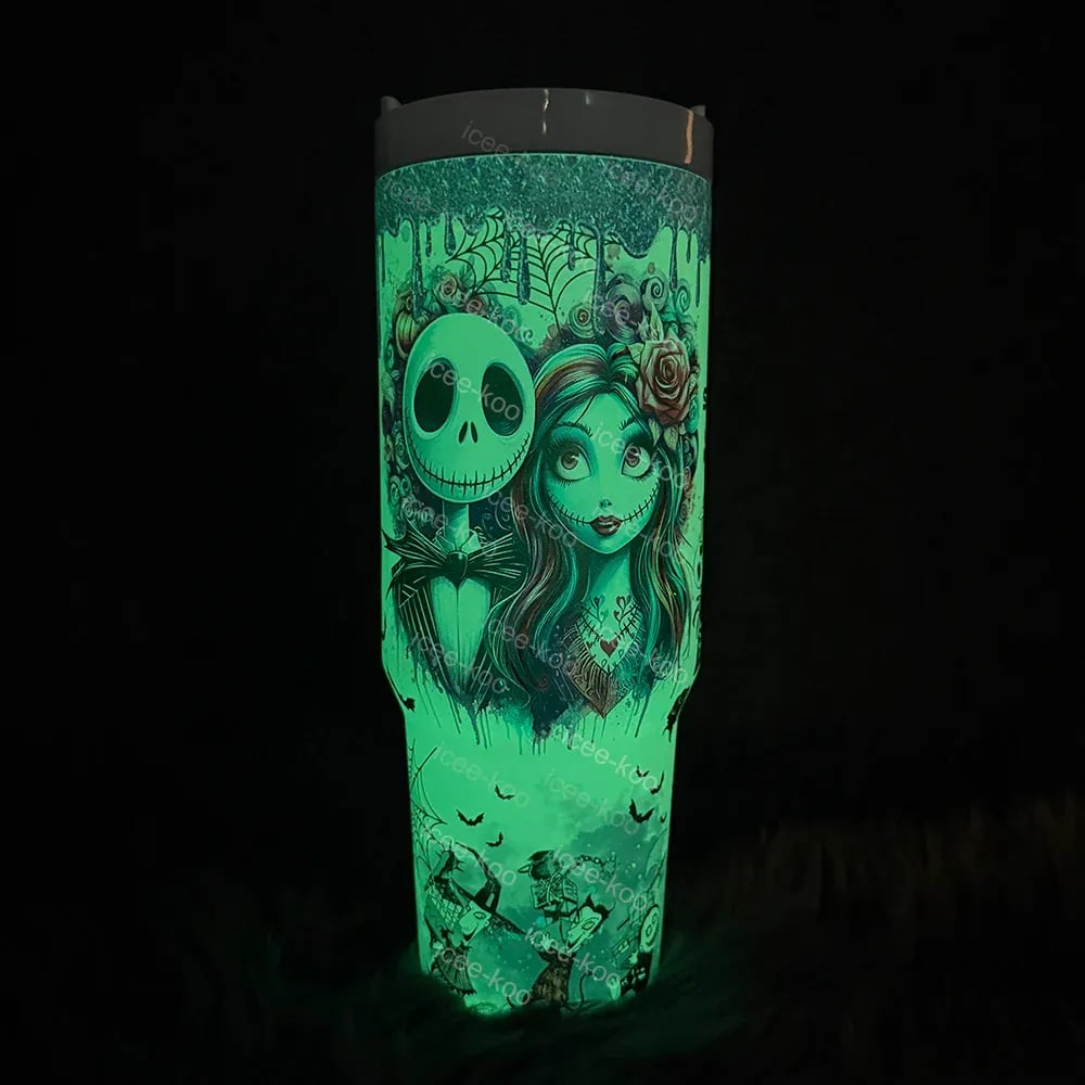🎁 The Ultimate Halloween Gift: Sally x Jack Skellington 40oz Tumbler 💀✨