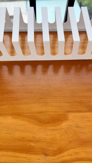 Magnetic figures connecting and playing