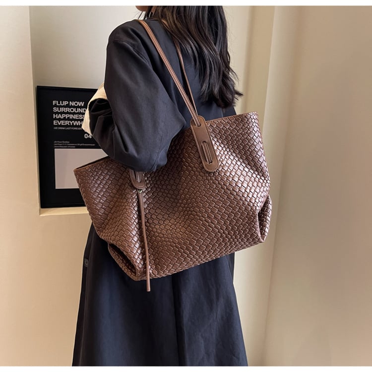 Tote Bag Image 1