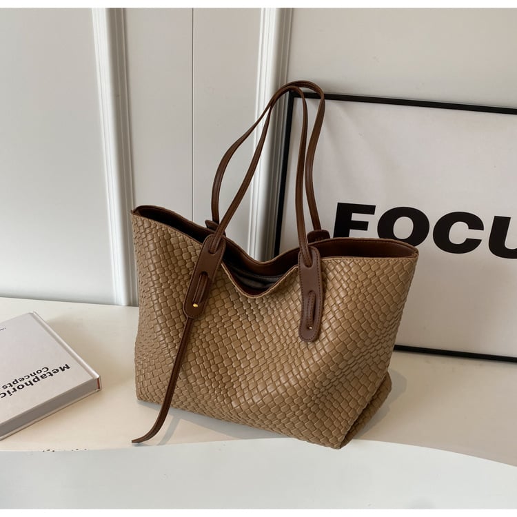 Tote Bag Image 7